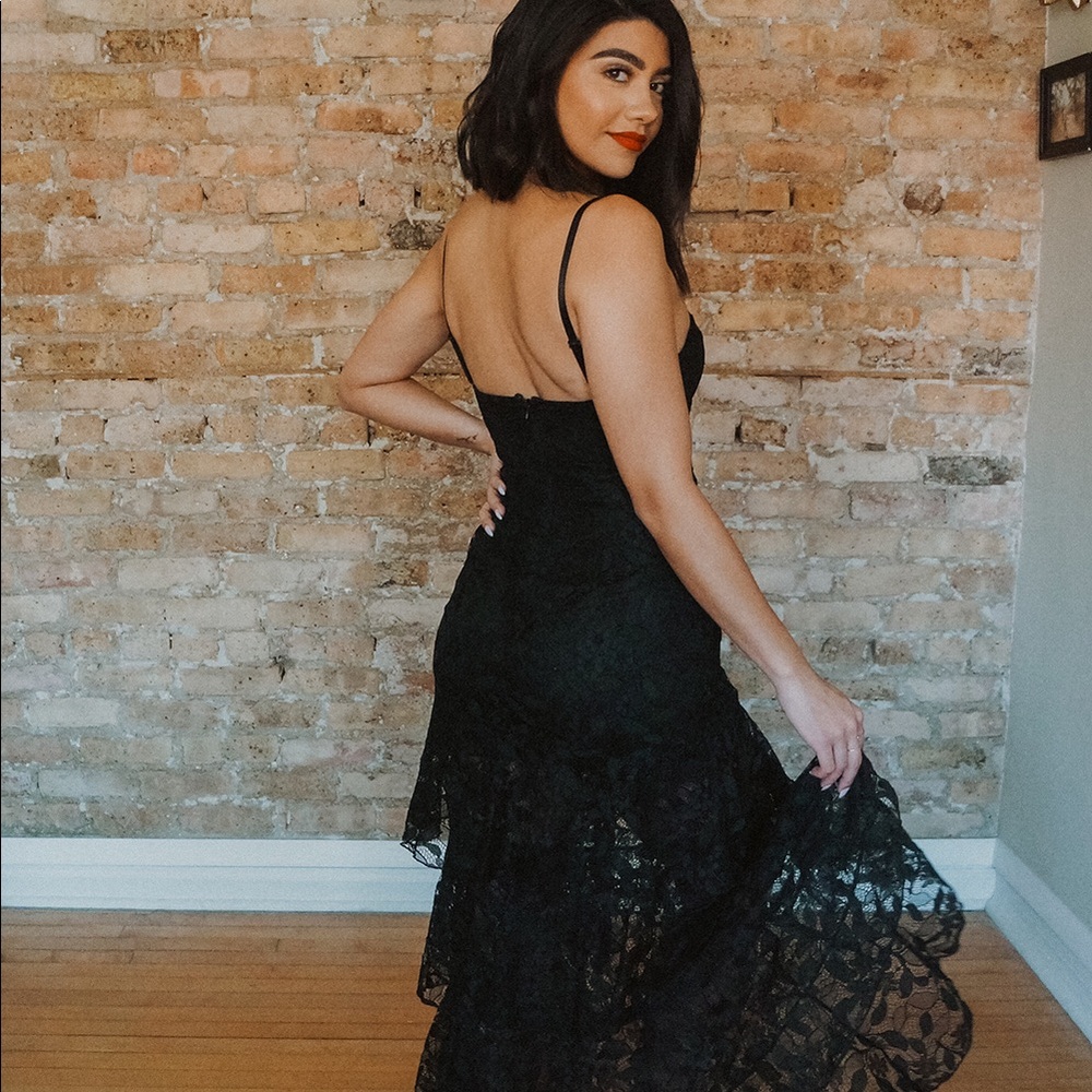 Lace and Ruffle Maxi Dress - Picture 2 of 7